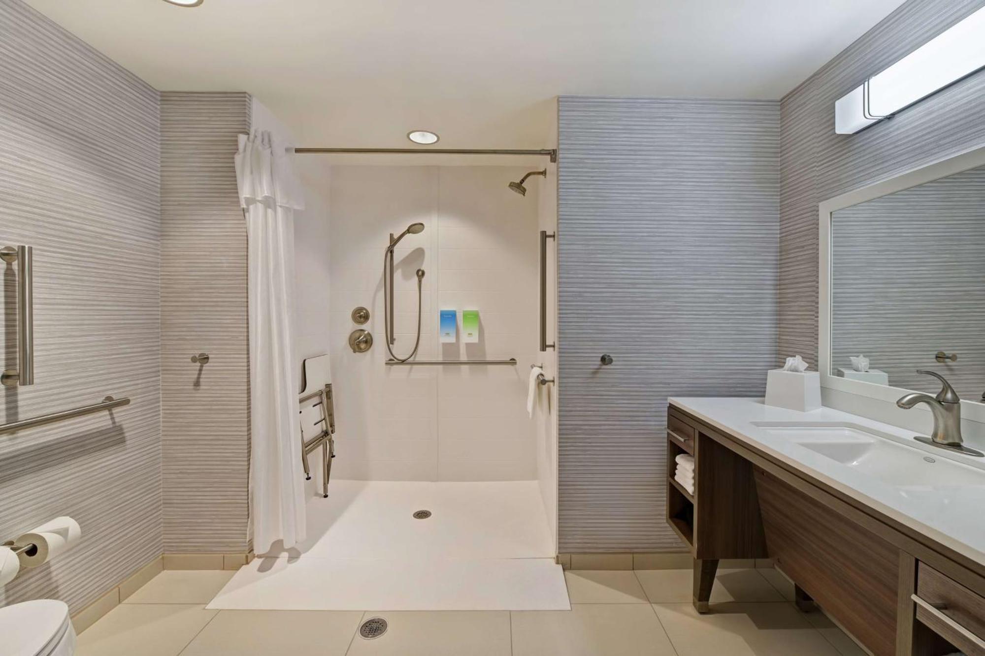 Home2 Suites By Hilton West Palm Beach Airport Cloud Lake Екстер'єр фото